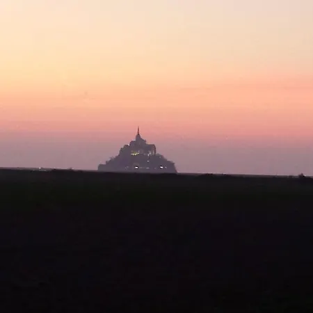 فندق مبيت وإفطار Au Caprice Du Mont Vains