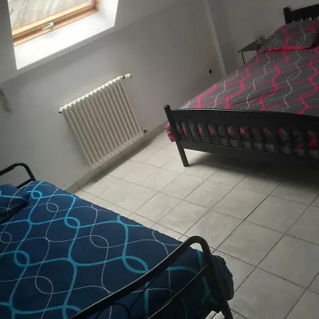 Au Caprice Du Mont 3* Vains