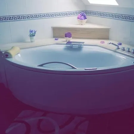 فندق مبيت وإفطار Au Caprice Du Mont 3*